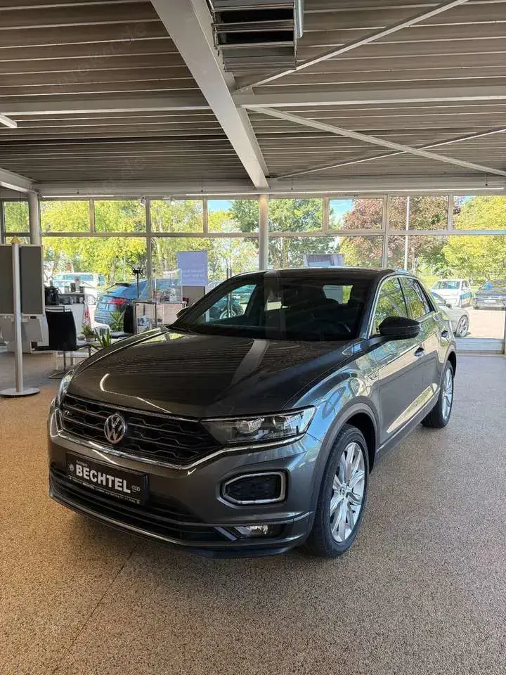 Volkswagen T-Roc T-ROC SPORT R-LINE KAMERA NAVI MATRIX