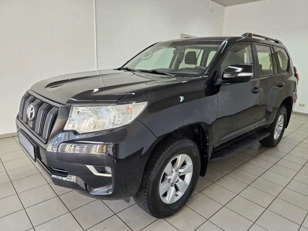 Toyota Land Cruiser 2.8 D-4D Modellpflege LED-T 1.Hand original 56Tkm