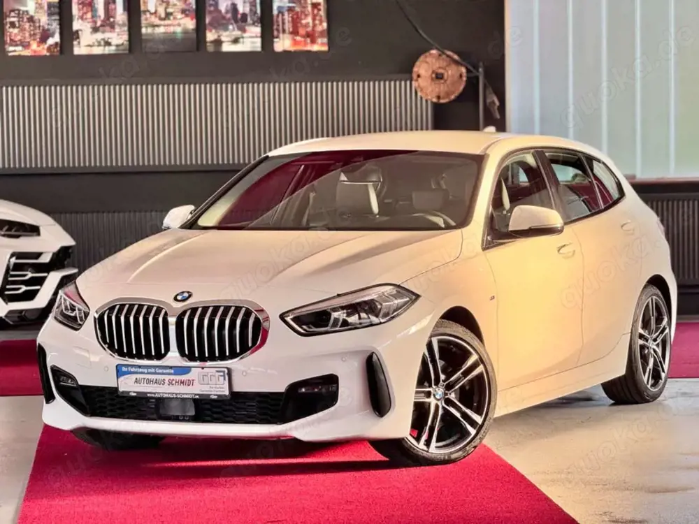 BMW 118 d M Sport Automatik Navi LED 18 Zoll