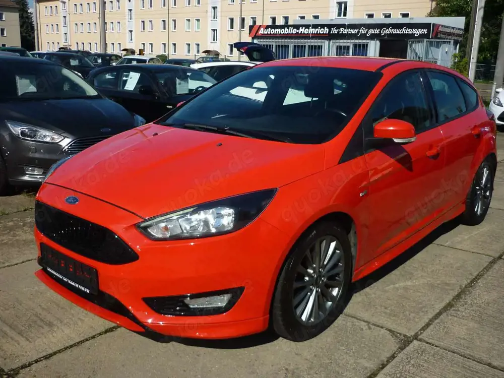 Ford Focus 1.0 ST-Line Sitzheizung! PDC!