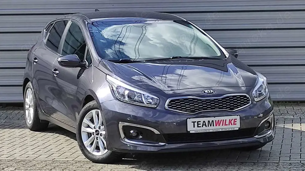Kia Ceed / cee'd Automatik Navi SHZ LHZ AHZ