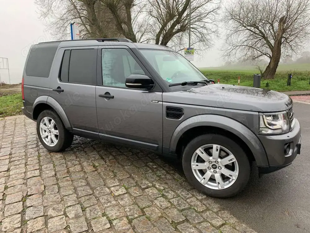 Land Rover Discovery SD V6 HSE Luxury Edition