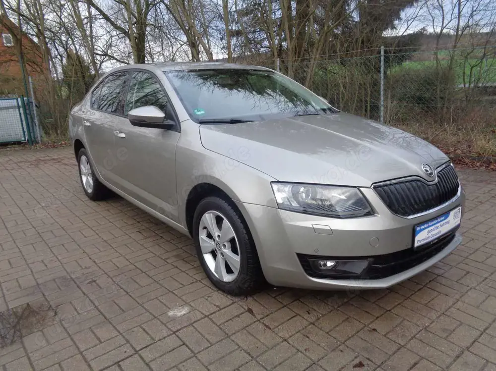 Skoda Octavia Elegance*Garagenwagen*Garantie*2.Hand*