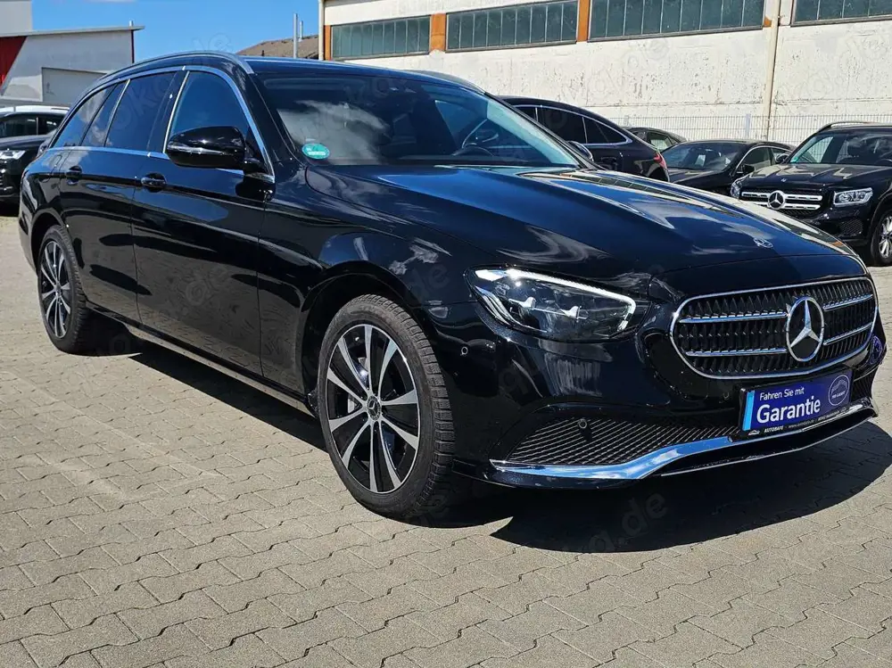 Mercedes-Benz E 300 de NAVI*KAMERA*MBUX*LED*1HAND