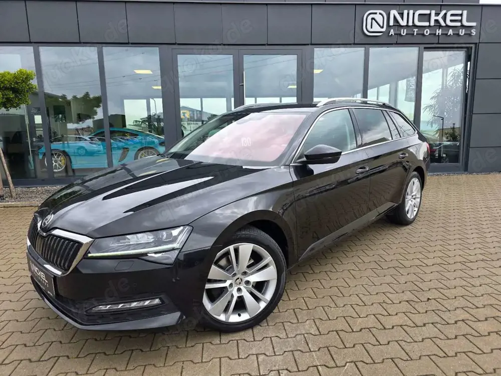 Skoda Superb Combi Ambition*Acc*Led*Ahk*E-Klappe*