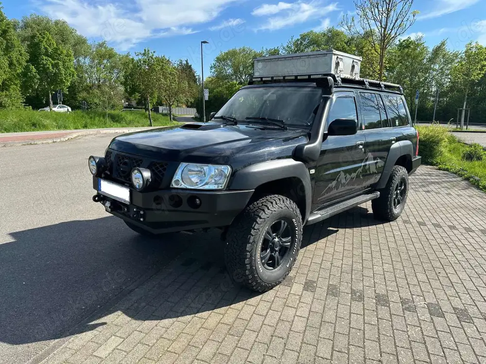 Nissan Patrol GR Y61