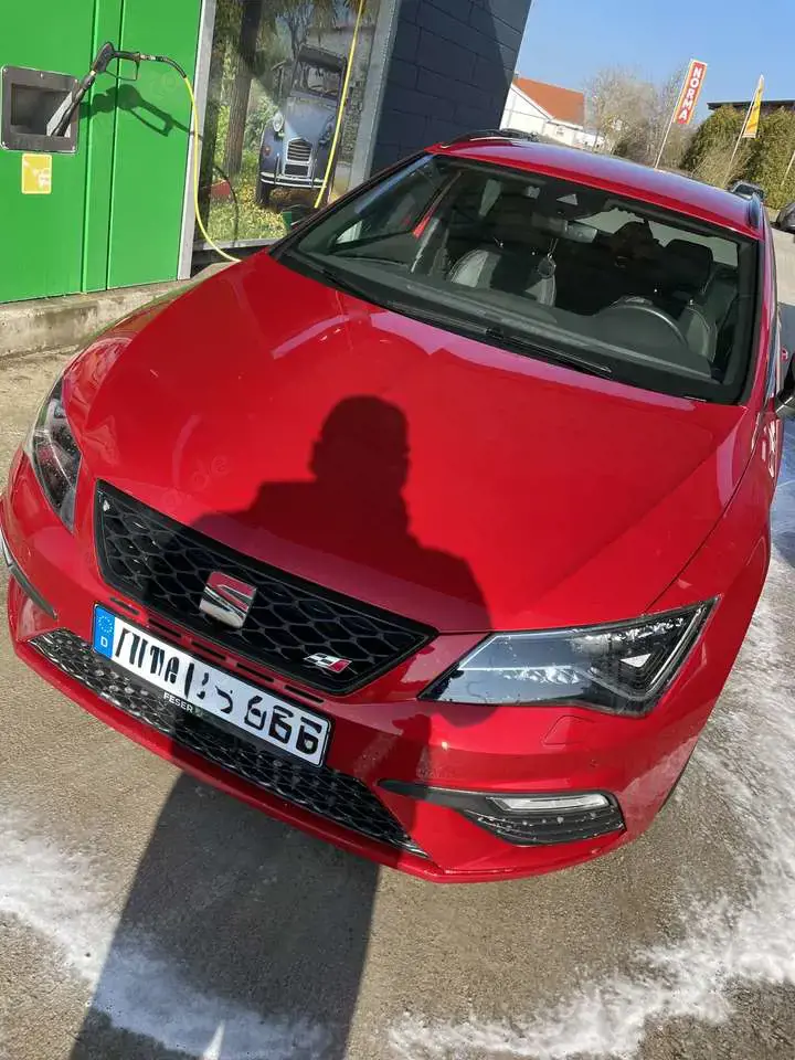 SEAT Leon Cupra 300