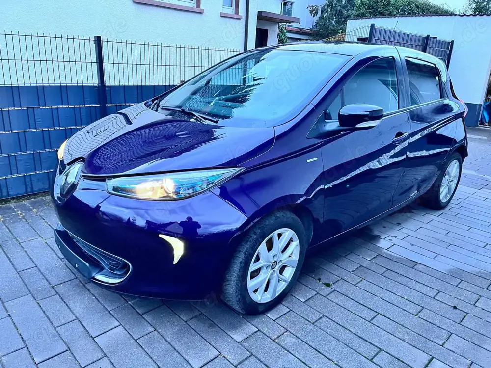 Renault ZOE BOSE INKL. Batterie NETTO: 8850,€ FAHRBEREIT Renault ZOE BOSE INKL. Batterie NETTO: 8850,€ FAHRBEREIT