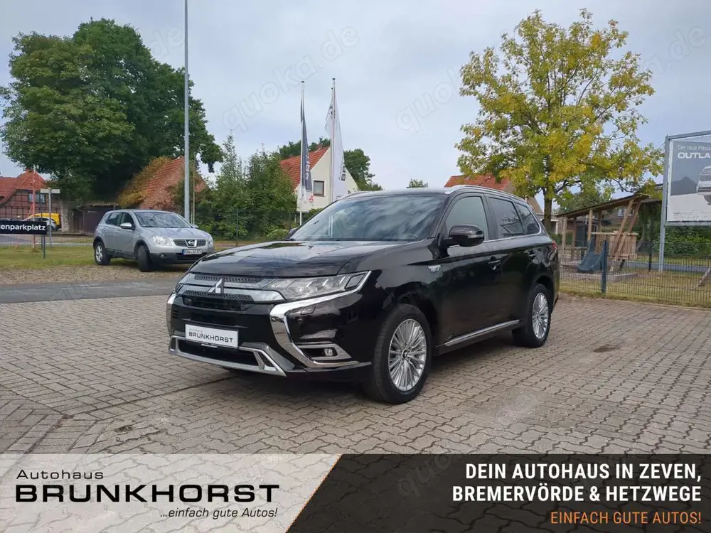 Mitsubishi Outlander PHEV 2.4 MIVEC  TOP Navi+Leder