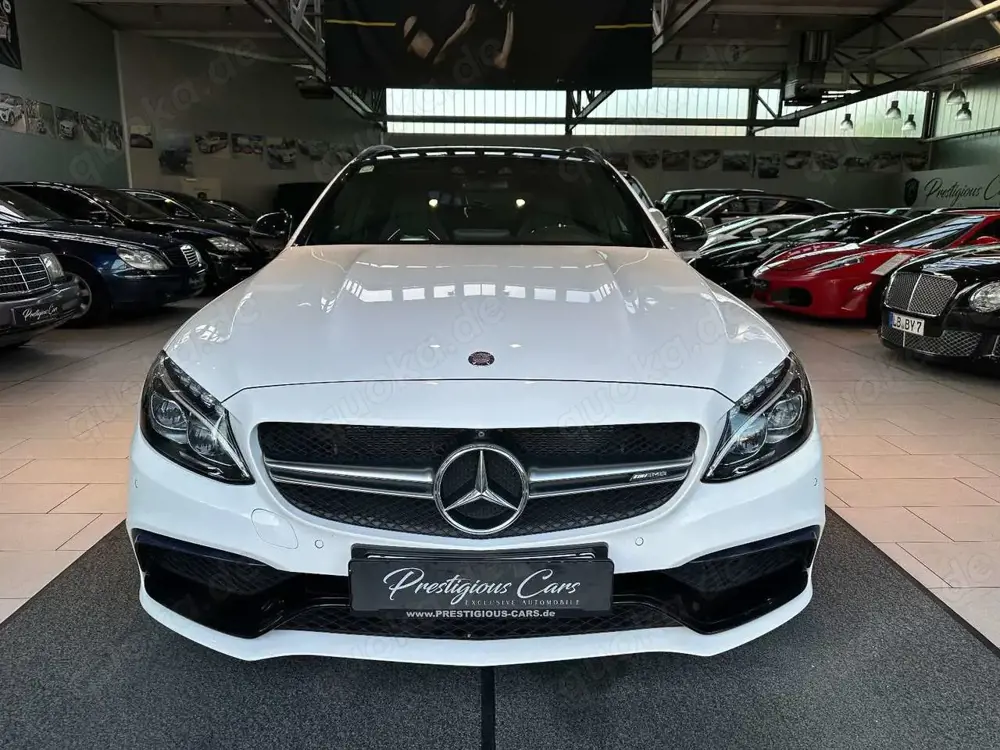 Mercedes-Benz C 63 AMG C 63 S T AMG Keramik Perf. Sitze ILS Pano Carbon
