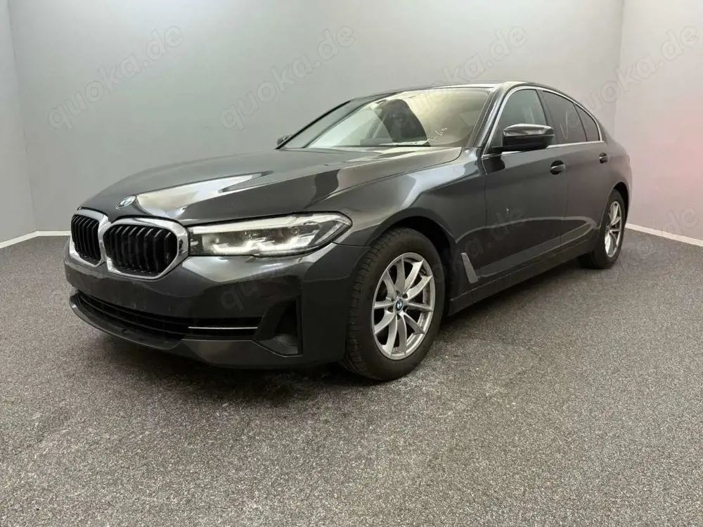 BMW 520 d xDrive LED*CARPLAY*WERKSGARANTIE 11/25*MEGA