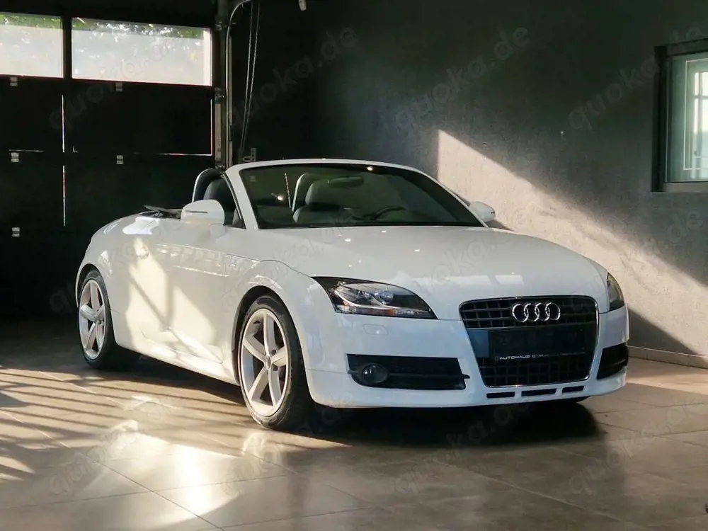 Audi TT Cabrio/Roadster 2.0TFSI S-Line*BOSE*Alcantara