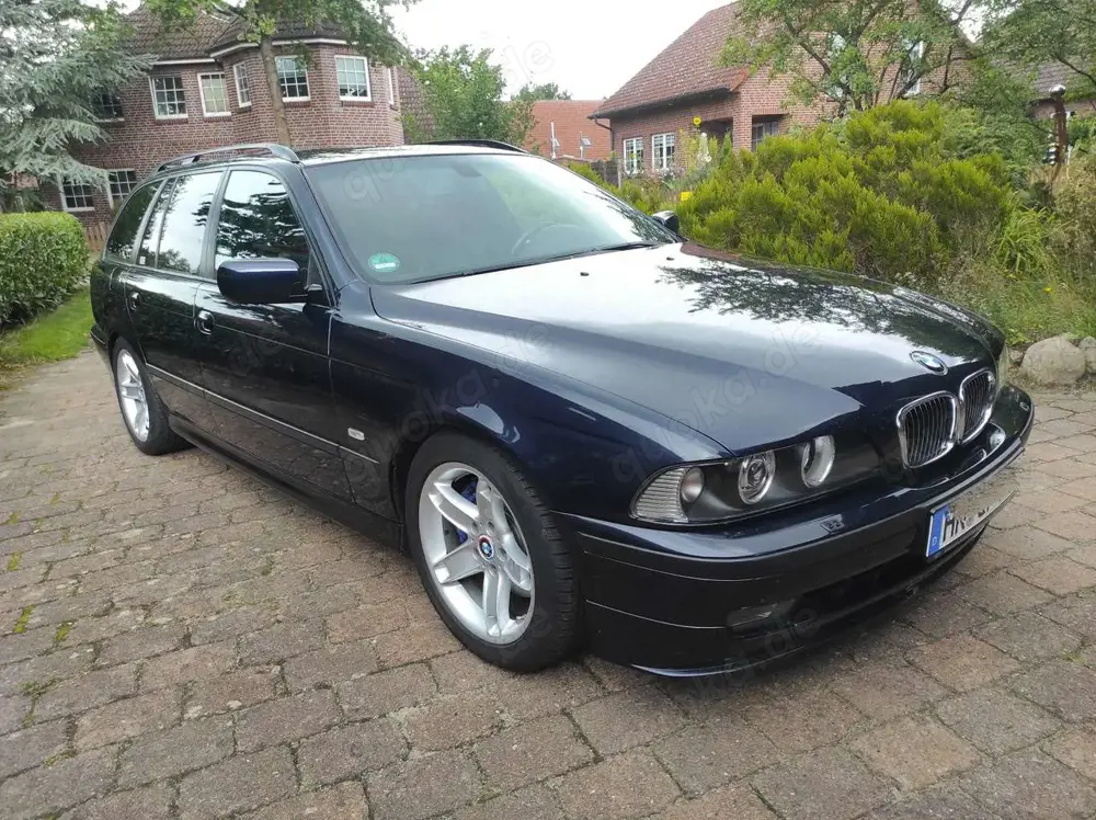 BMW 523 i touring "durchrepariert" - top Ausstattung