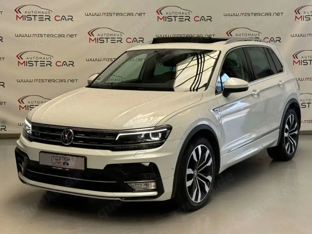 Volkswagen Tiguan 4M R LINE VIRT/ACC/PANO/AHK/KEY/HUD/KAM