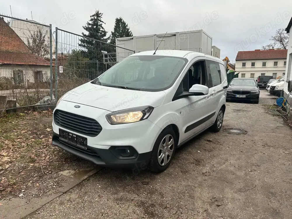 Ford Transit Courier Kombi Trend