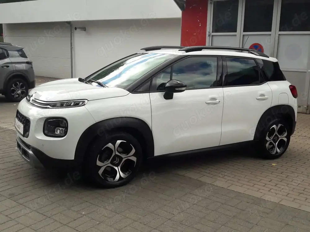 Citroen C3 Aircross Shine/Navi/Radio DAB/ Grip Contr./Einp.h.v und hi/