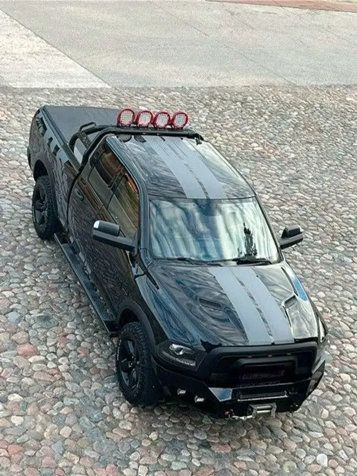 Dodge RAM 5,7 4x4  WARLOCK LED NAVI