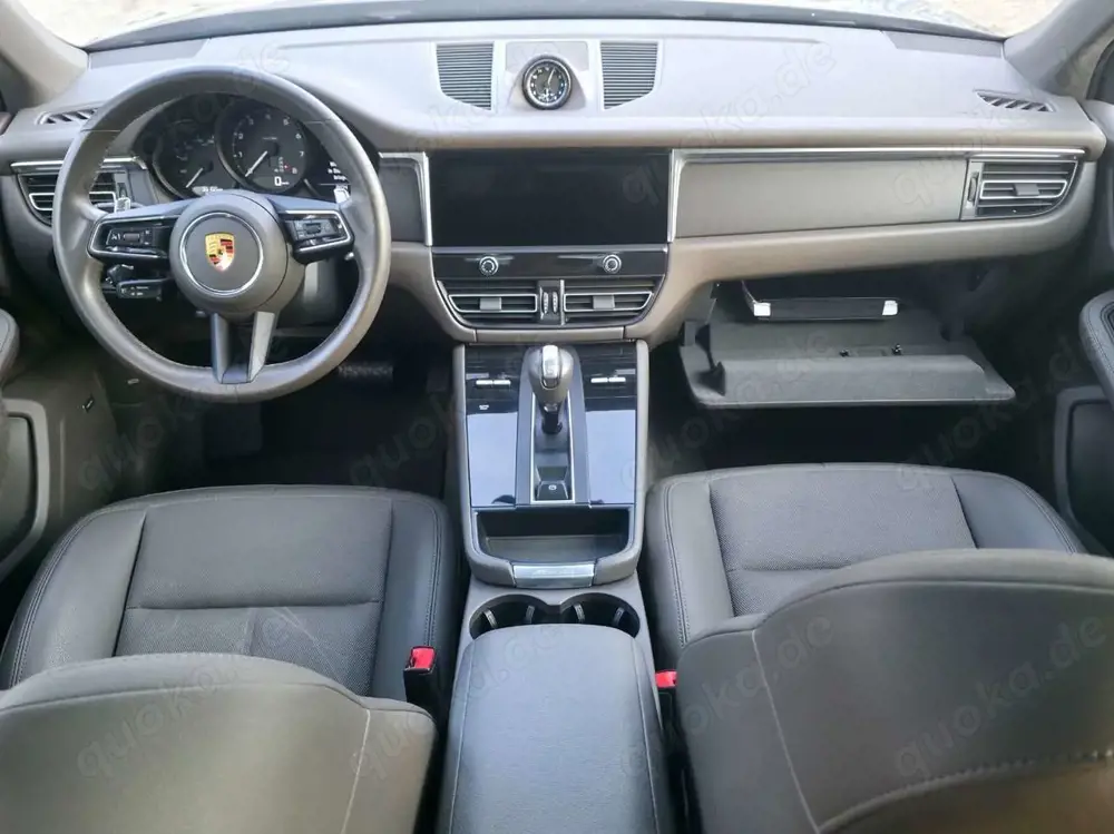 Porsche Macan Basis