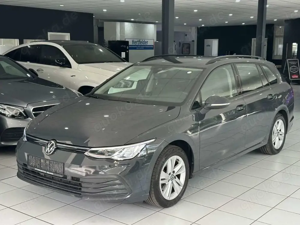 Volkswagen Golf VIII Variant Life eTSI*AUTOMATIK*KAMERA*AHK