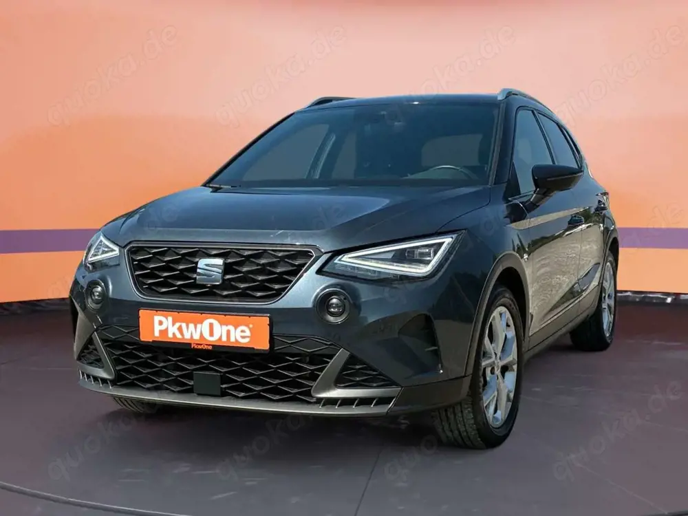 SEAT Arona ARONA 1.0 TSI FR *Einparkhilfe *DAB *ANSCHLUSSGA