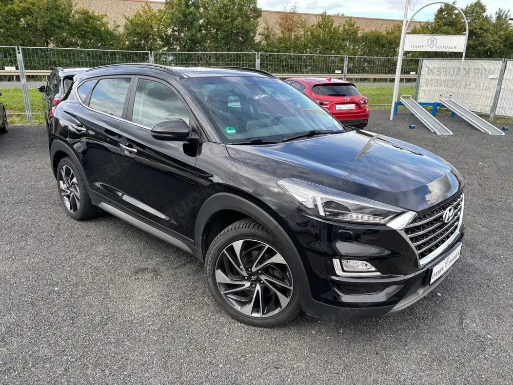 Hyundai TUCSON Premium LED Leder 360° Panorama AHK