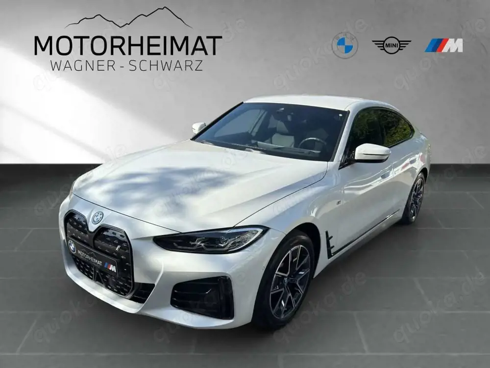 BMW i4 eDrive40 Gran Coupé M Sport RFK eSitze Leder HK A