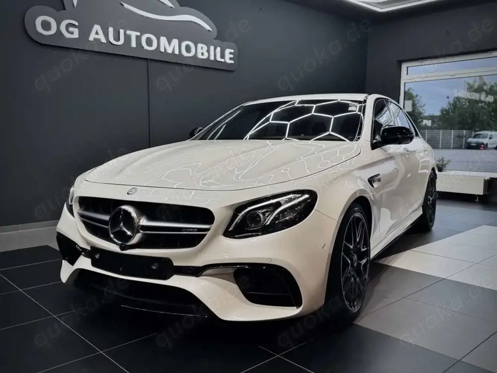 Mercedes-Benz E 63 AMG E 63 S AMG*KERAMIK*CARBON*SCHALE*BURMESTER*360