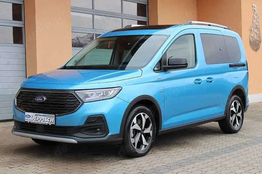 Ford Tourneo Connect Diesel ACTIVE Diesel PANO NAVI AHK