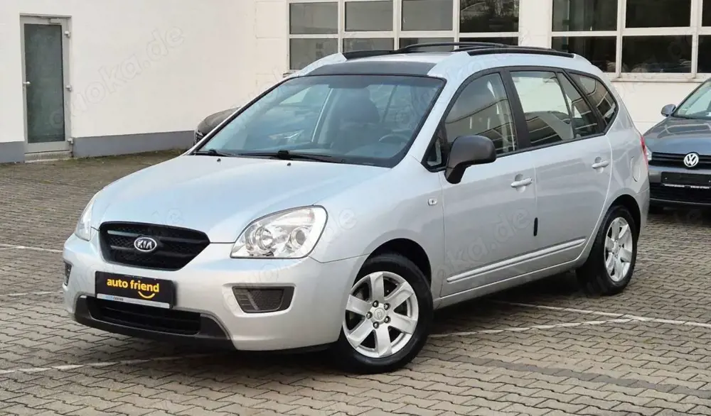 Kia Carens 2.0 LX Automatik 82.000 Km