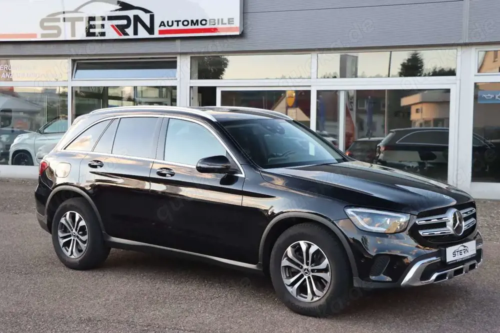 Mercedes-Benz GLC 220 d 4Matic l 1.HAND l LED l NAVI l KAMERA