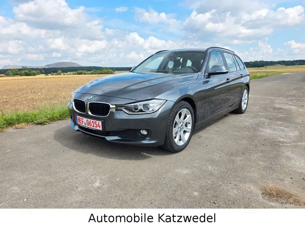BMW 320 d Touring/Automatik/1.HAND/Garantie