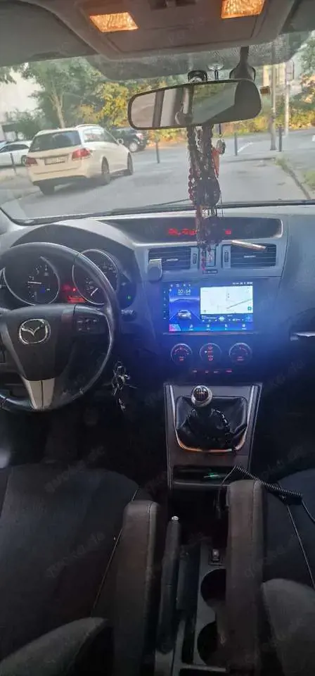 Mazda 5 Das Auto hat keine Probleme ist im moment noch Ang