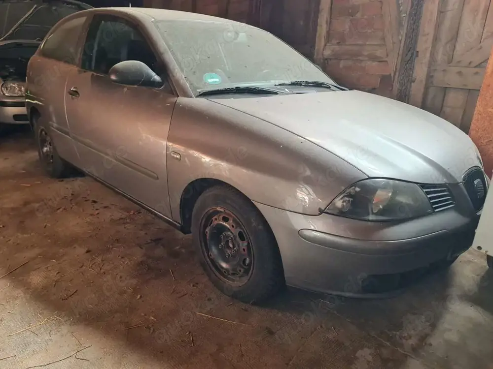 SEAT Ibiza Ibiza 3-Türer 1.4 16V