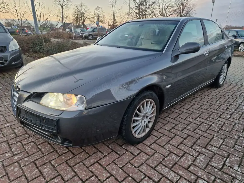 Alfa Romeo 166 166 Diesel 2.4 JTD 20V M-Jet Progression