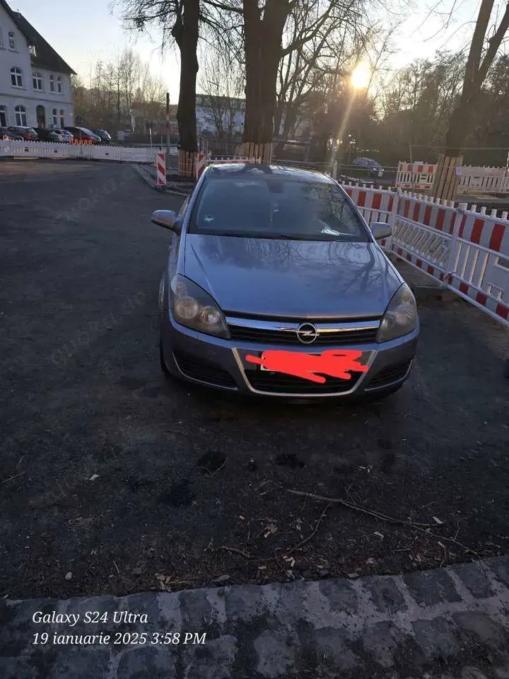 Opel Astra 1.9 CDTI DPF Sport