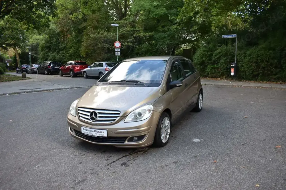 Mercedes-Benz B 150 Service u. TÜV neu