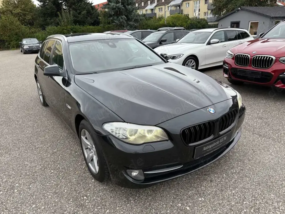 BMW 525 d xDrive Tour / PANO / NAVI-PROF / XENON