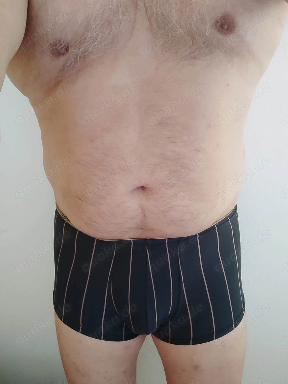 Suche eine sehr lebenserfahrene Frau oder das Paar bis 75+ Jahren für schöne Erotik