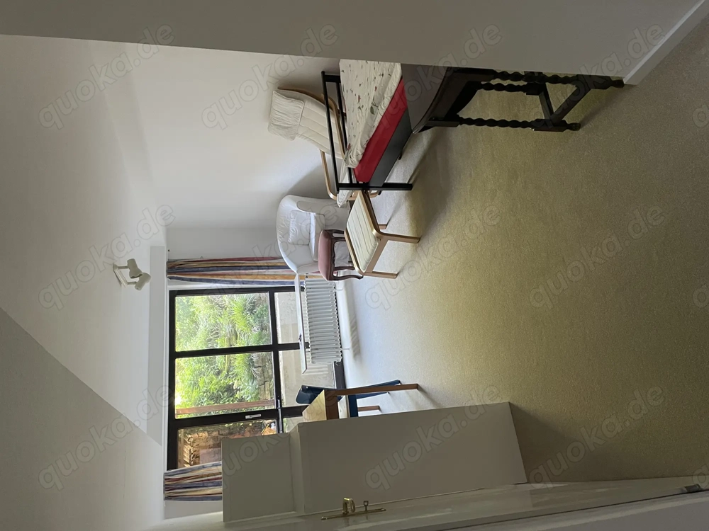 Zimmer im Souterrain zu vermieten 