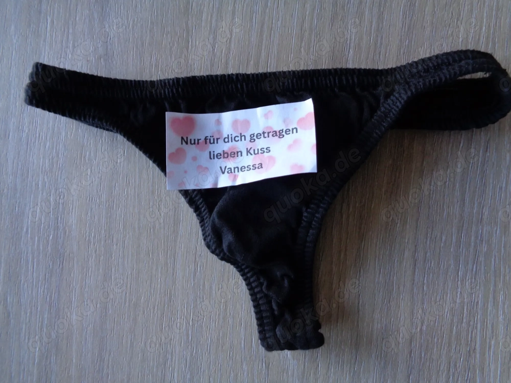 Schöner schlichter schwarzer Tanga getragen für dich ! Getragene Slips und vieles mehr 