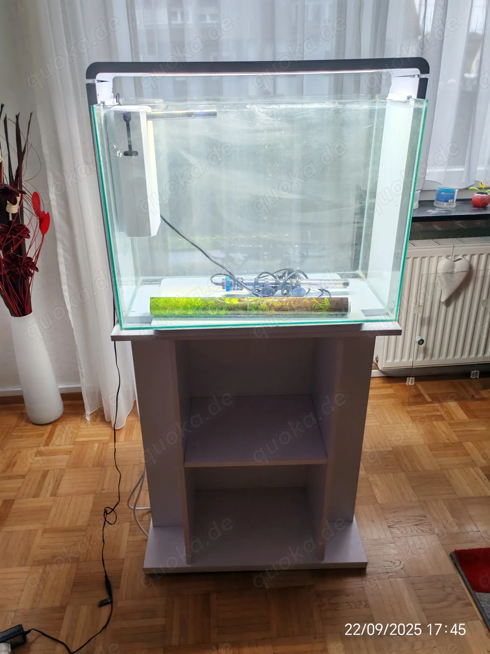 Aquarium 80 L mit Unterschrank