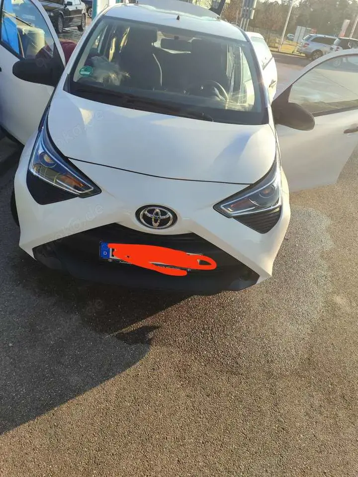 Toyota Aygo x