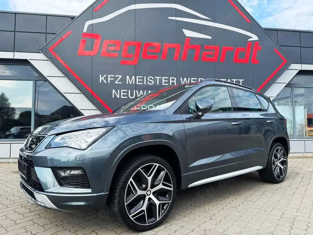 SEAT Ateca FR 2,0 TDI DSG 19" LED Navi el. Heck 360°