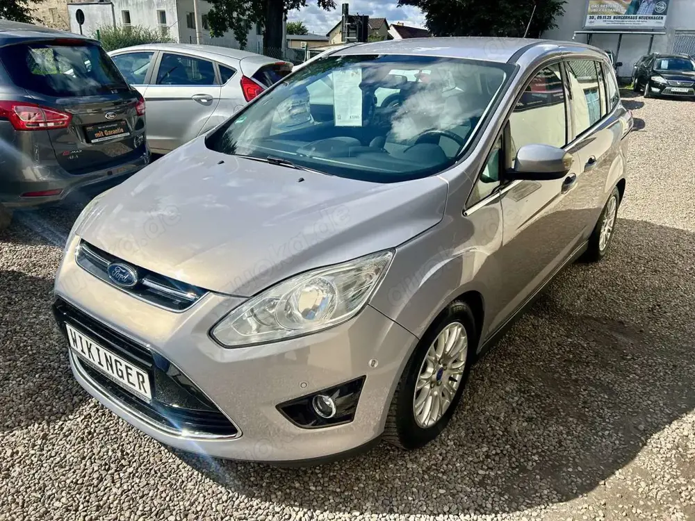 Ford Grand C-Max Titanium 1.6 * Klima * PDC * gepflegt * HU 11.2026