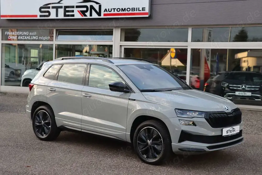 Skoda Karoq Sportline 4x4 l 1.HAND l VIRTUAL l VOLL