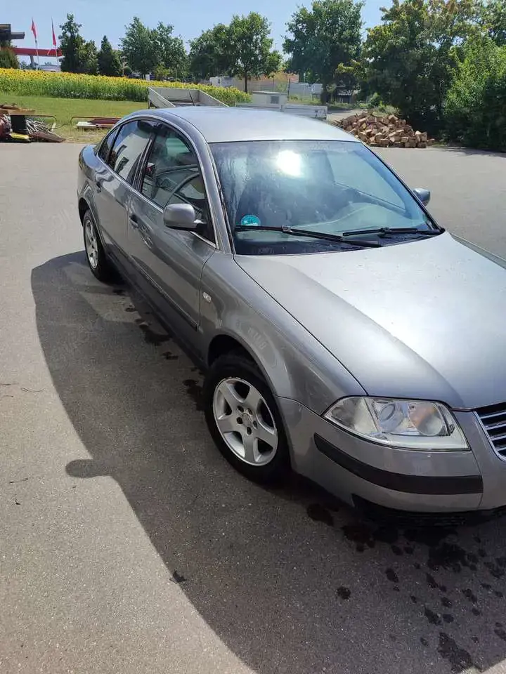 Volkswagen Passat 1.6 Trendline
