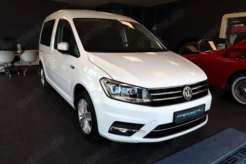 Volkswagen Caddy 2.0 TDI BMT Comfortline NAVI BI-XENON ACC