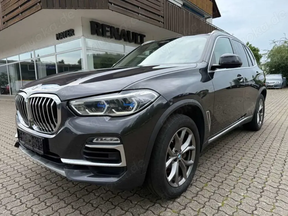BMW X5 xDrive 30 d xLine*PANO*HUD*LUFTFEDER*EU6dT*
