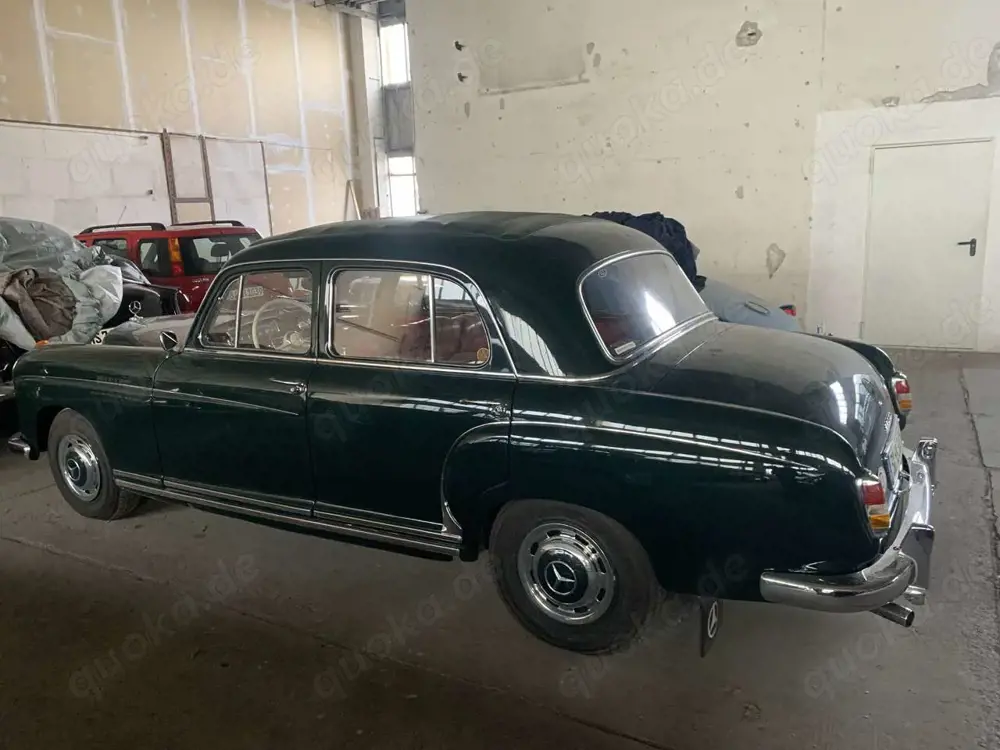 Oldtimer Mercedes Benz 220 SE Hydrak