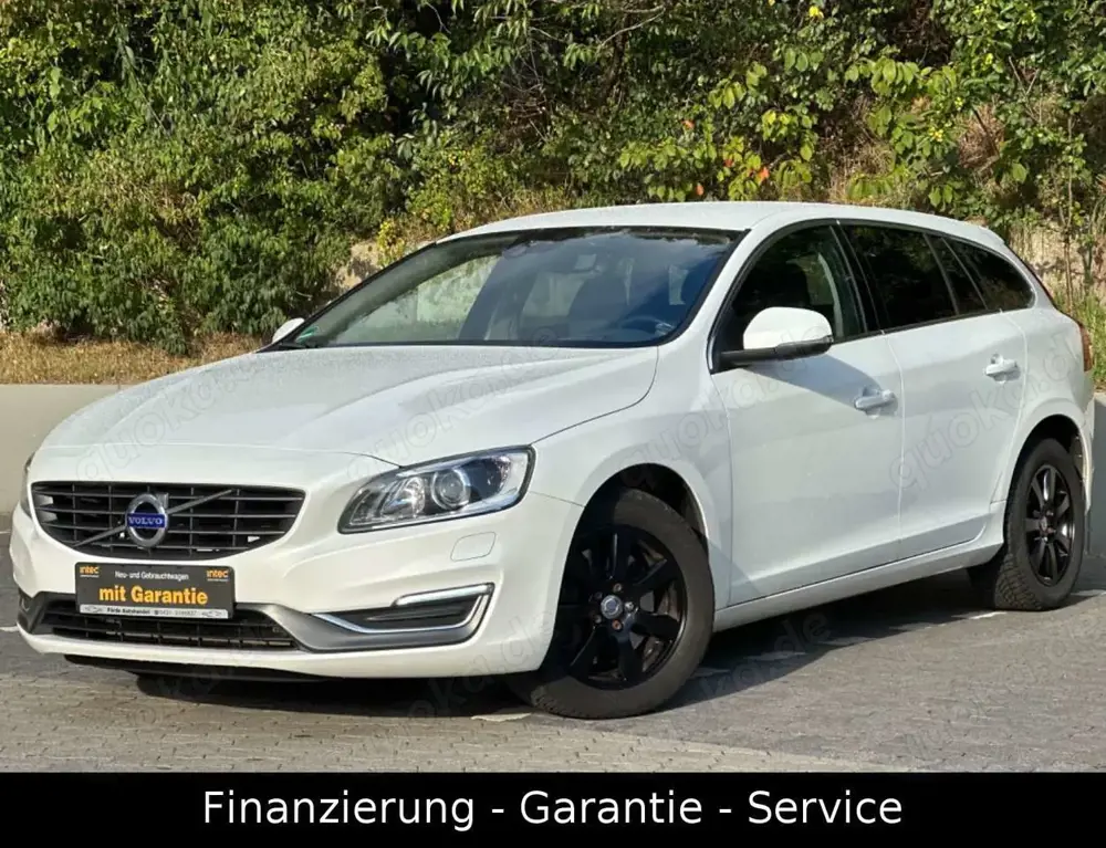 Volvo V60 2.4 D5 AWD Summum/AUTOMATIK/XENON/LEDER/MEMO